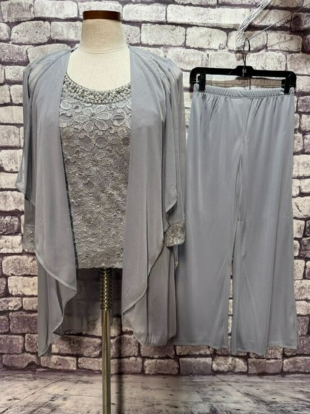 R&M Richards NWT Silver 3 Piece Set Size 6